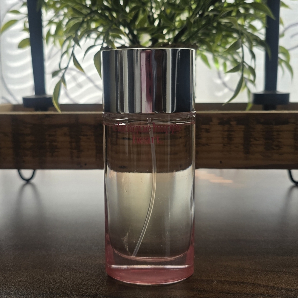 Clinique Happy Heart 3.4 Fl Oz 100ml Eau De Parfume - Picture 2 of 3